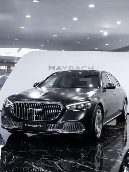 深圳50岚图汽车的售后服务让用户无忧出行，迈巴赫未来的豪华车趋势